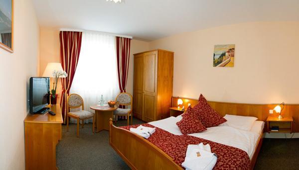 Hotel Auerhahn Masserberg Εξωτερικό φωτογραφία