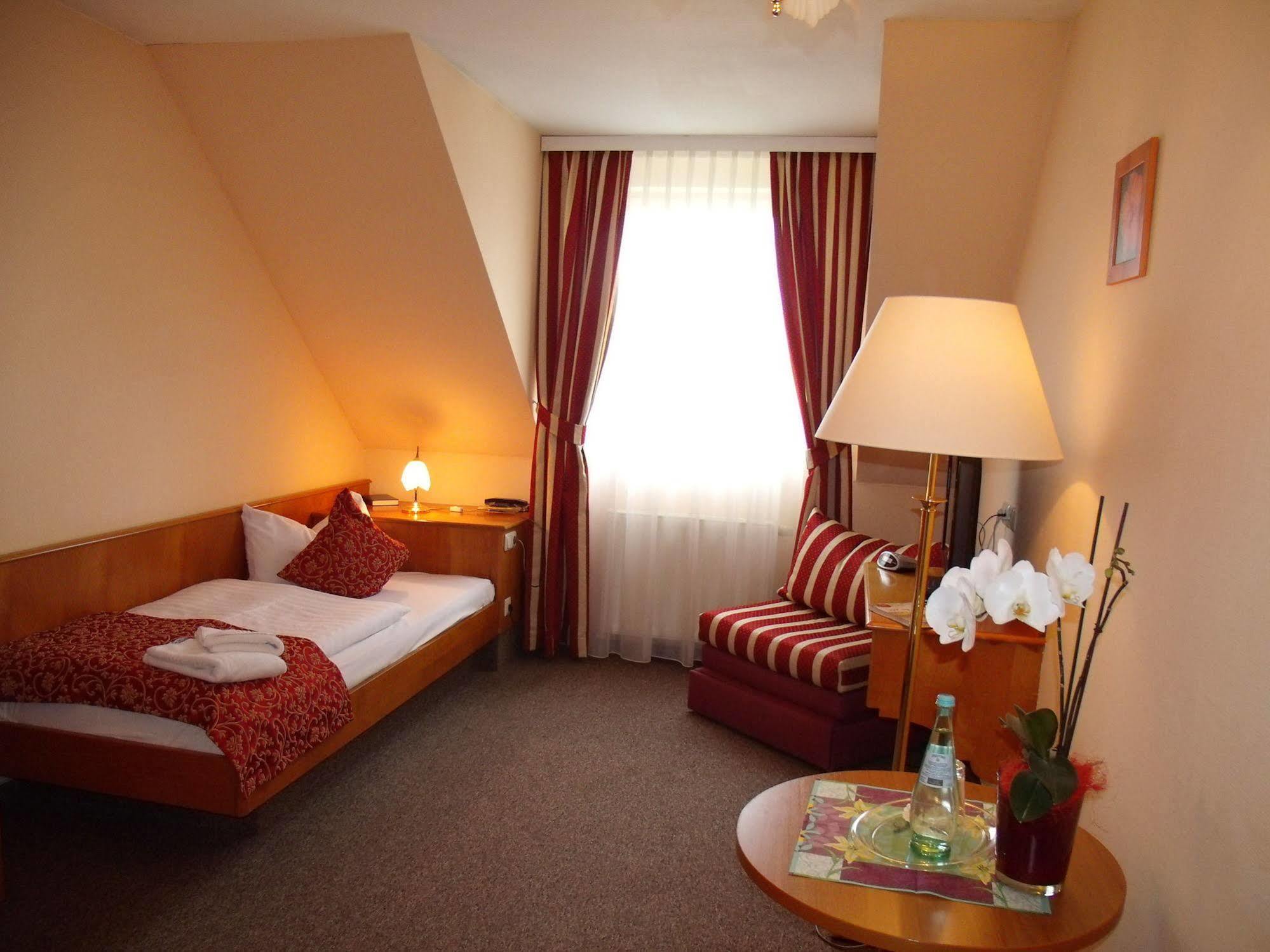 Hotel Auerhahn Masserberg Εξωτερικό φωτογραφία